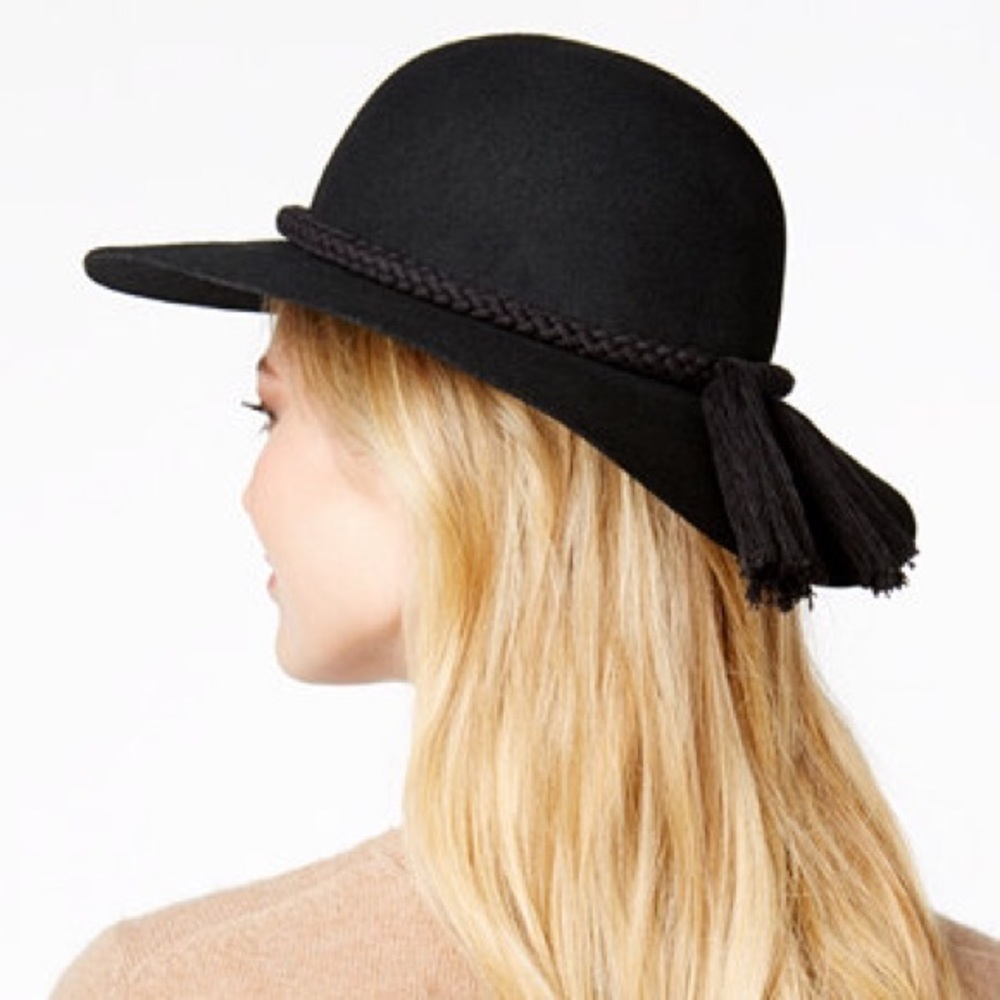 August Hats Black Braided Tassel Hat